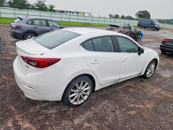 2017 MAZDA 3 Touring