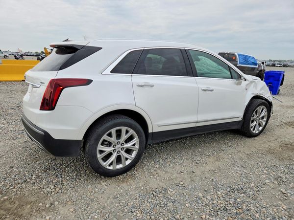 2020 CADILLAC XT5