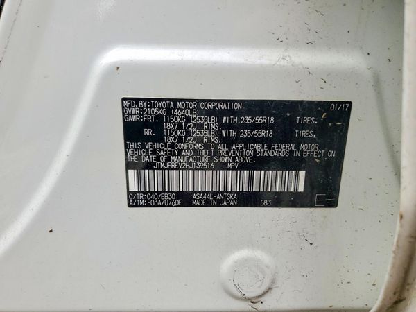 2017 TOYOTA RAV4 SE