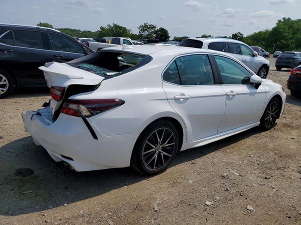 2021 TOYOTA CAMRY