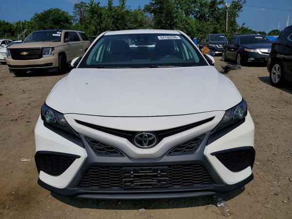 2021 TOYOTA CAMRY