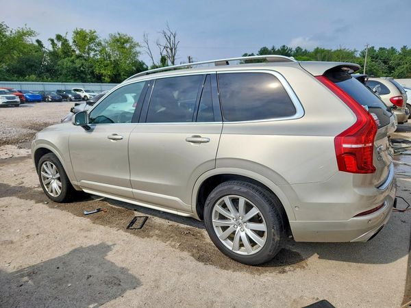 2016 VOLVO XC90 SV42 Momentum