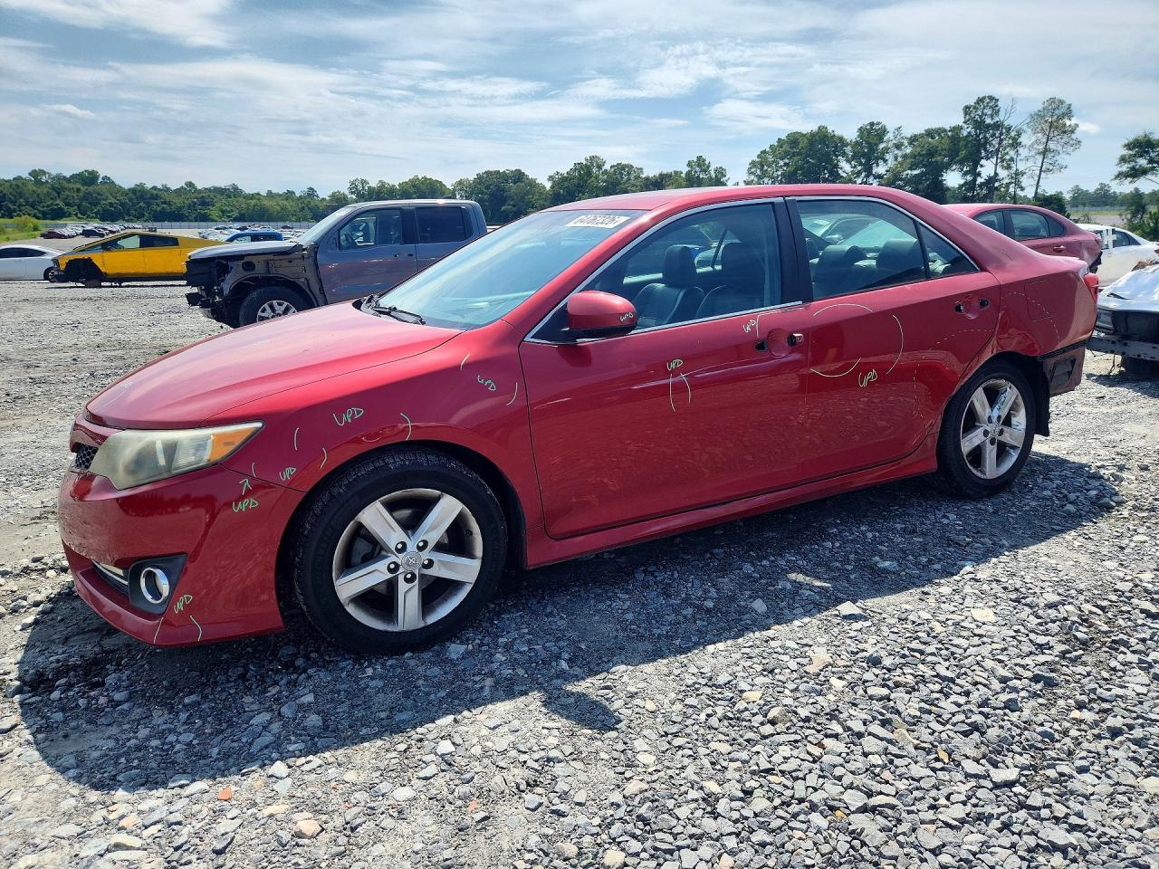 2012 TOYOTA CAMRY