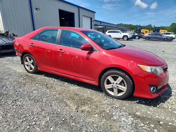 2012 TOYOTA CAMRY