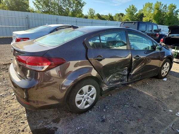 2018 KIA FORTE