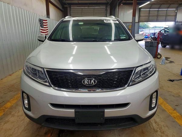 2014 KIA SORENTO Base/ LX