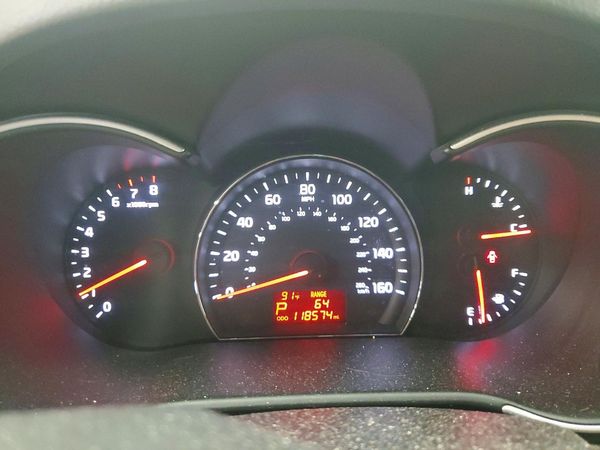 2014 KIA SORENTO Base/ LX