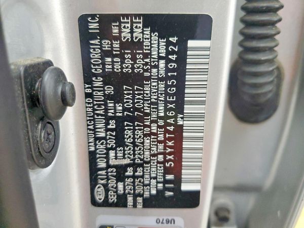 2014 KIA SORENTO Base/ LX
