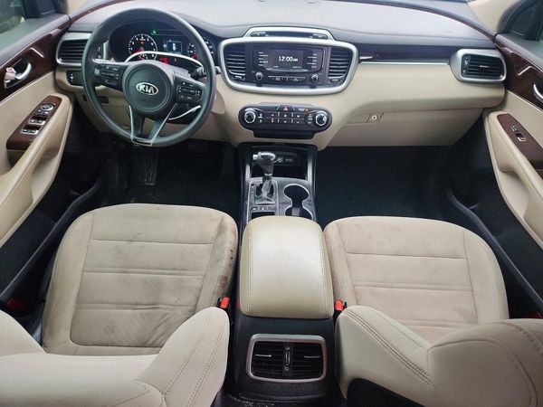 2017 KIA SORENTO L, LX — CKPT