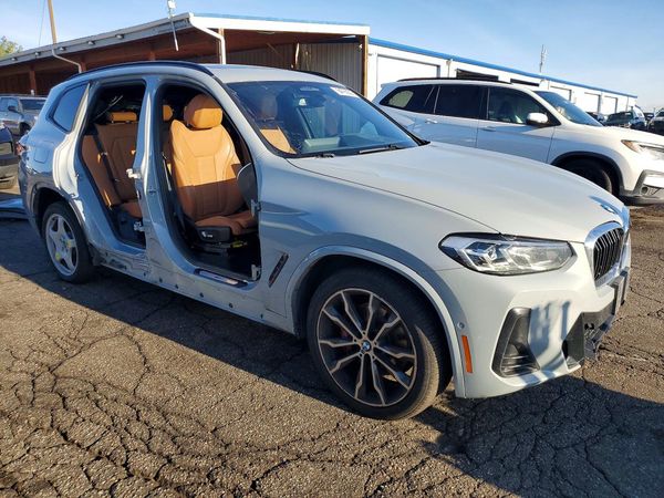 2022 BMW X3 M40i