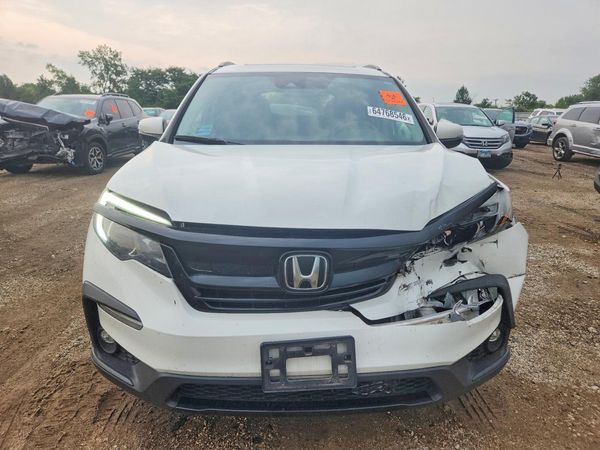 2021 HONDA PILOT SE