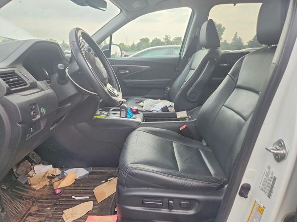 2021 HONDA PILOT SE