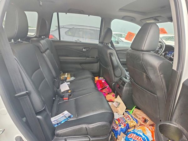 2021 HONDA PILOT SE