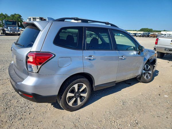 2018 SUBARU FORESTER Premium+CWP