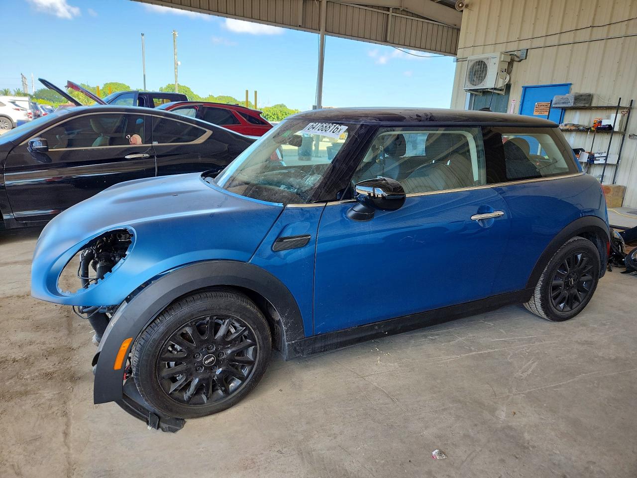 2023 MINI COOPER