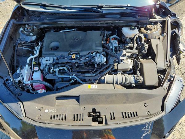 2025 TOYOTA CAMRY — Engine bay