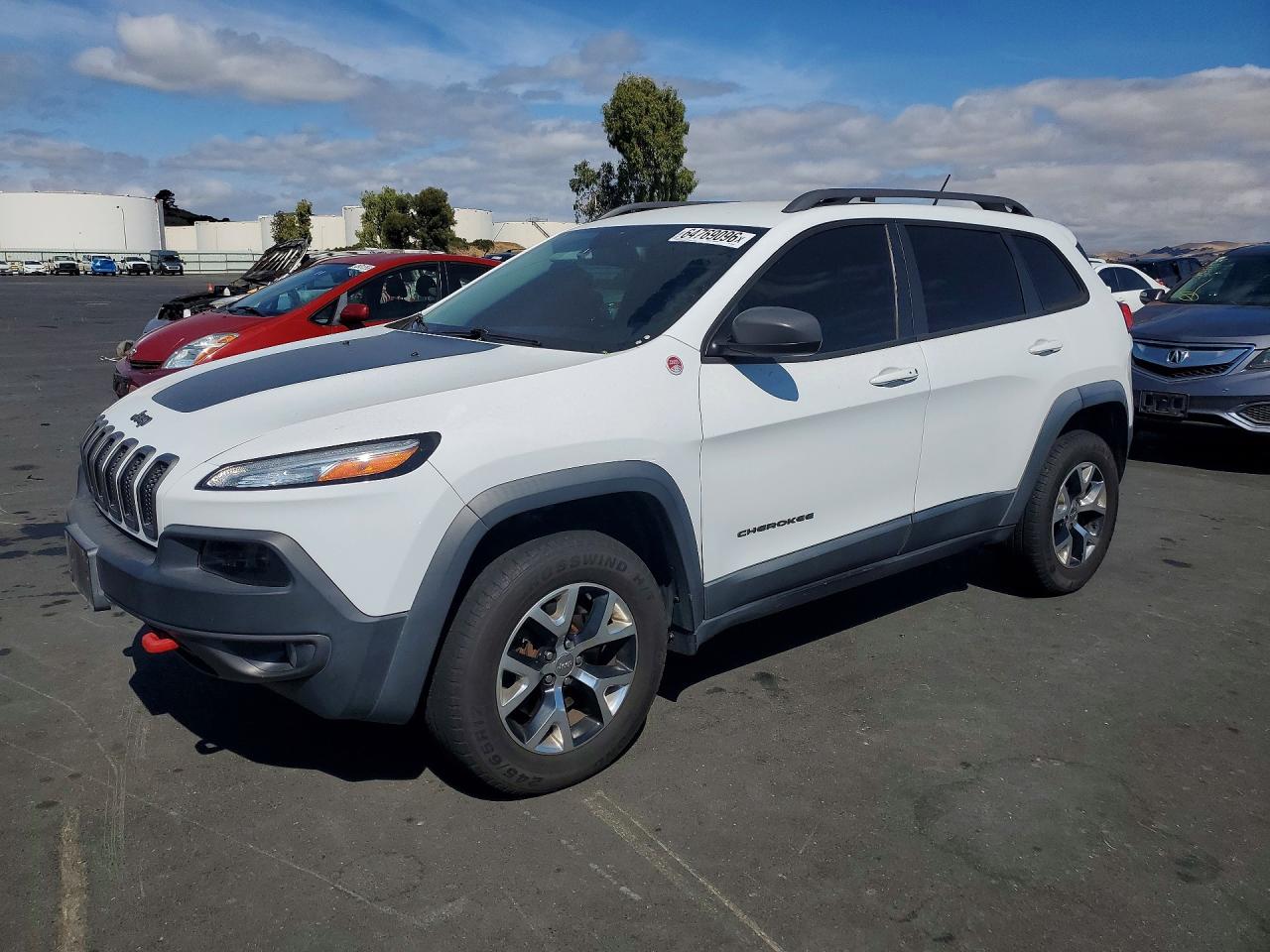 2015 JEEP CHEROKEE TRAILHAWK 4X4