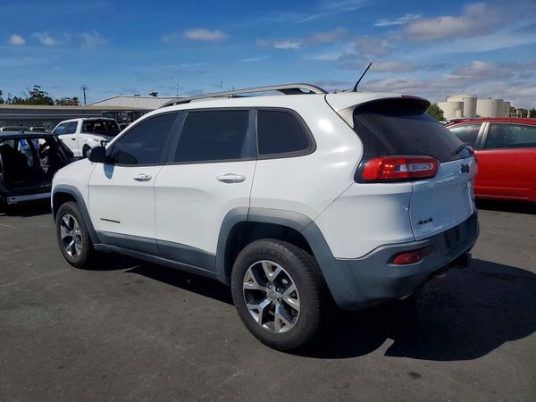 2015 JEEP CHEROKEE TRAILHAWK 4X4