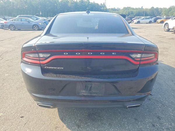 2016 DODGE CHARGER SXT