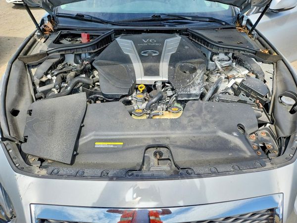 2016 INFINITI Q50