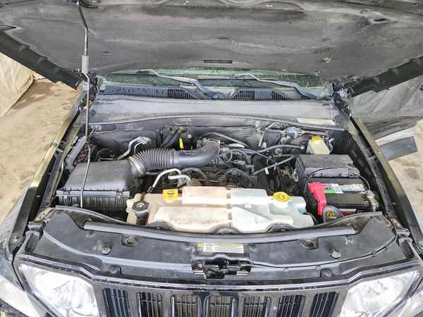 2012 JEEP LIBERTY Sport — Engine bay