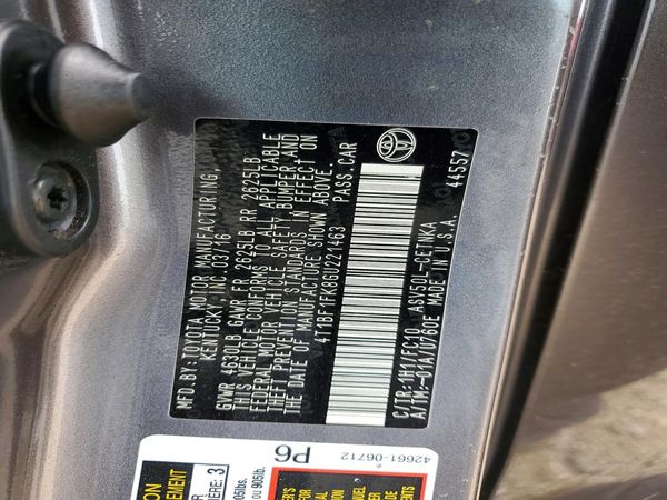 2016 TOYOTA CAMRY