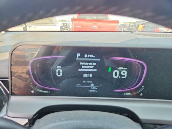 2025 KIA SELTOS S, X-Line