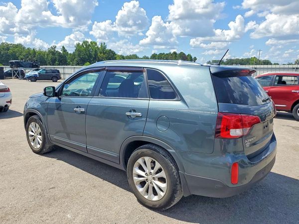 2015 KIA SORENTO GLS
