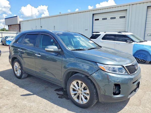 2015 KIA SORENTO GLS