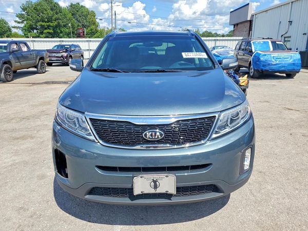 2015 KIA SORENTO GLS