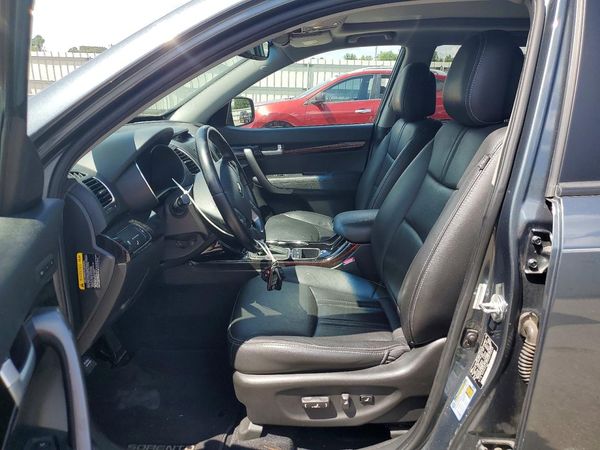 2015 KIA SORENTO GLS