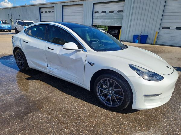 2019 TESLA MODEL 3