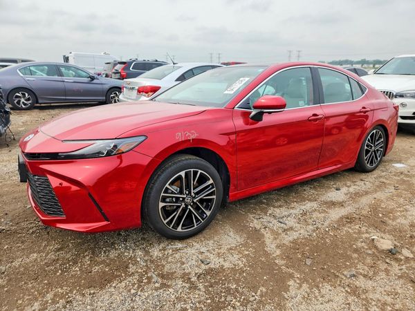 2025 TOYOTA CAMRY