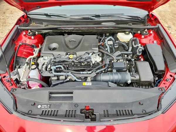 2025 TOYOTA CAMRY