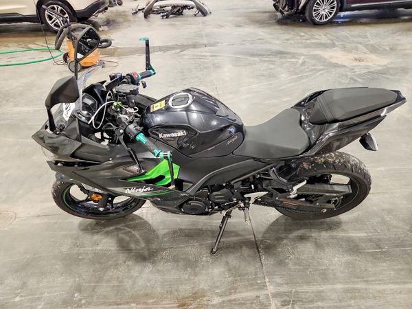 2023 KAWASAKI EX400