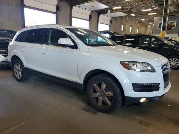 2012 AUDI Q7