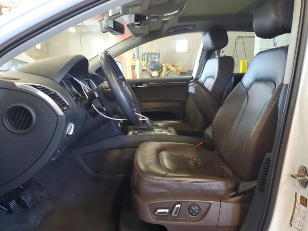 2012 AUDI Q7