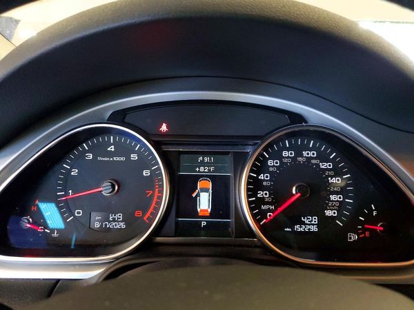 2012 AUDI Q7