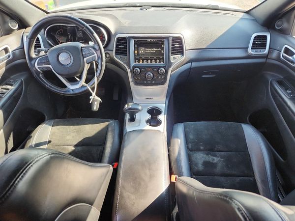 2015 JEEP GRAND CHEROKEE LAREDO 4X4
