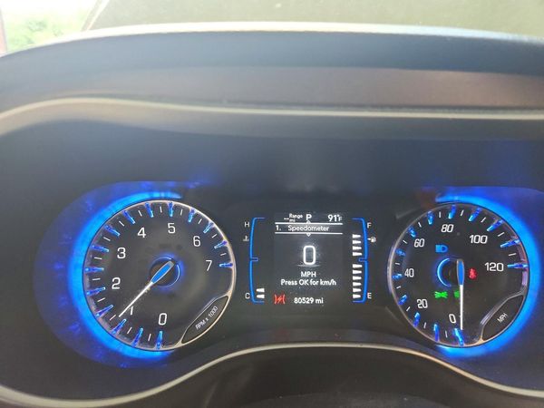 2020 CHRYSLER VOYAGER LXI