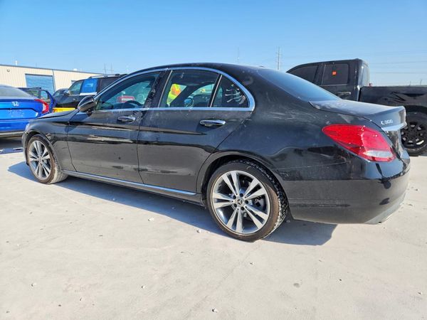 2018 MERCEDES-BENZ C C300