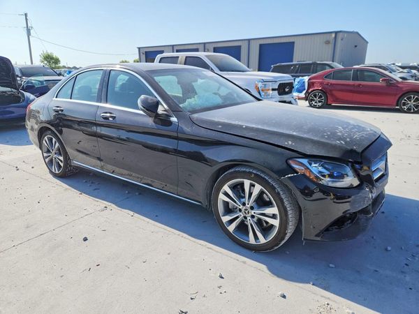2018 MERCEDES-BENZ C C300