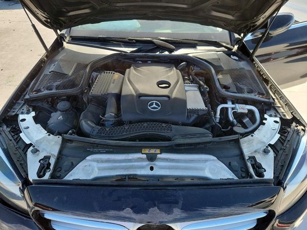 2018 MERCEDES-BENZ C C300
