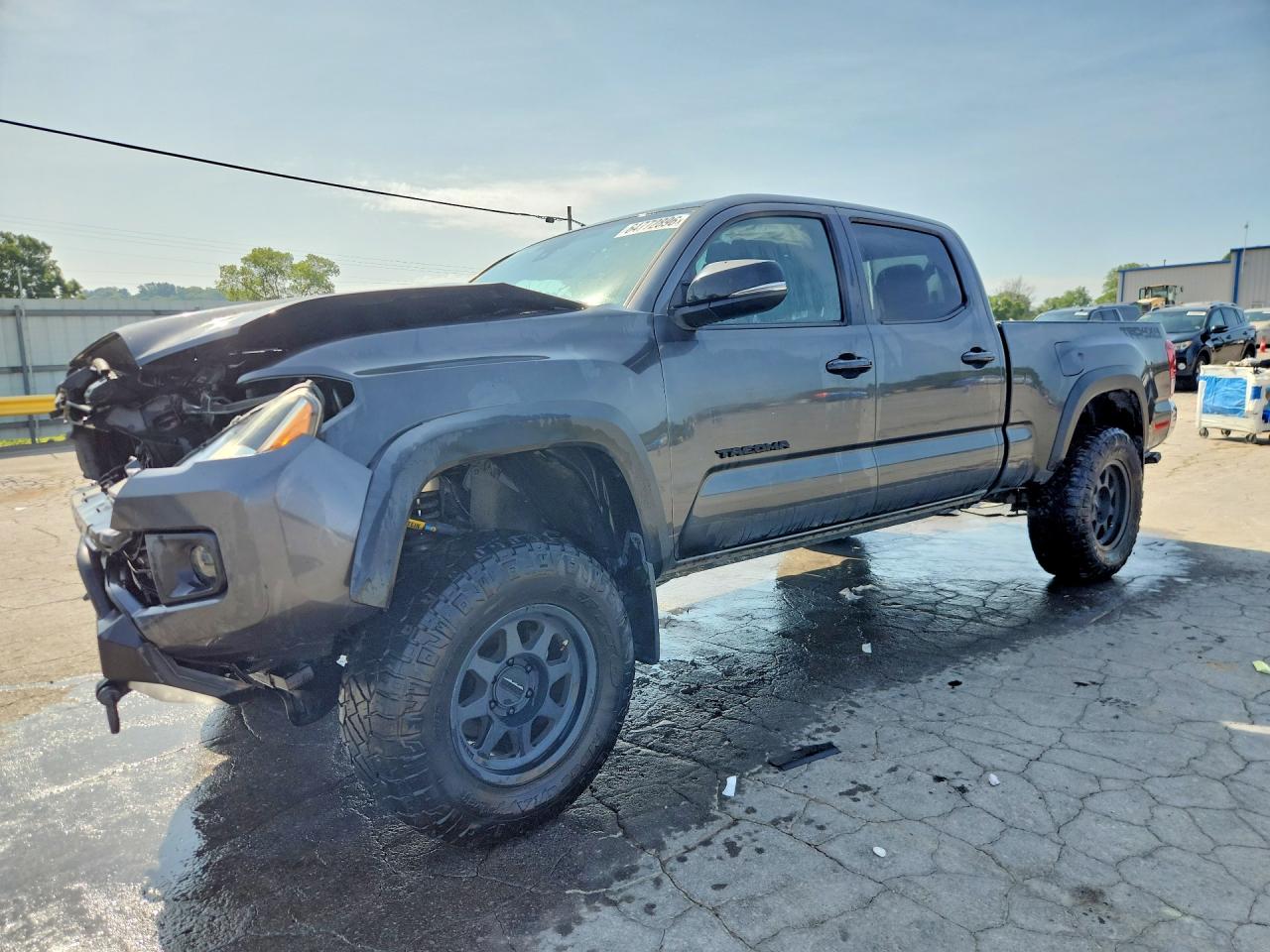 2018 TOYOTA TACOMA