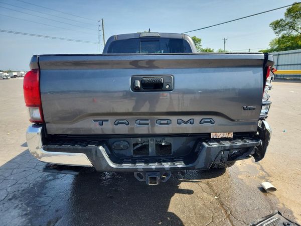 2018 TOYOTA TACOMA