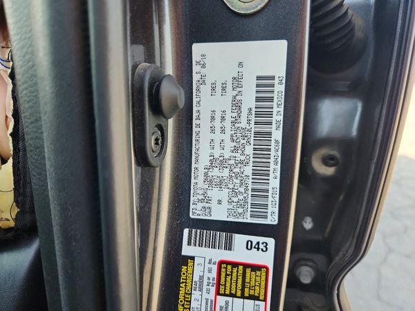 2018 TOYOTA TACOMA
