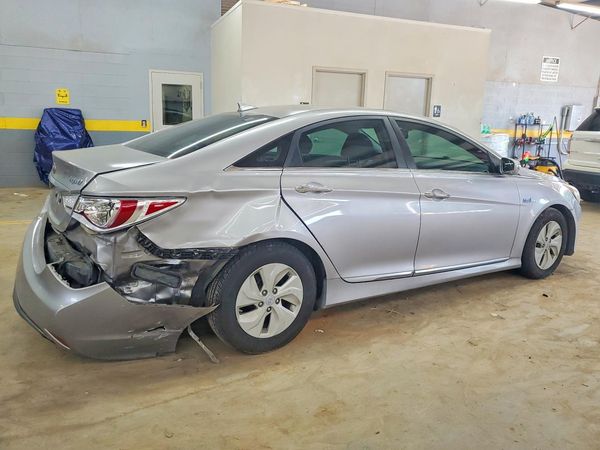 2013 HYUNDAI SONATA Hybrid / Hybrid Limited