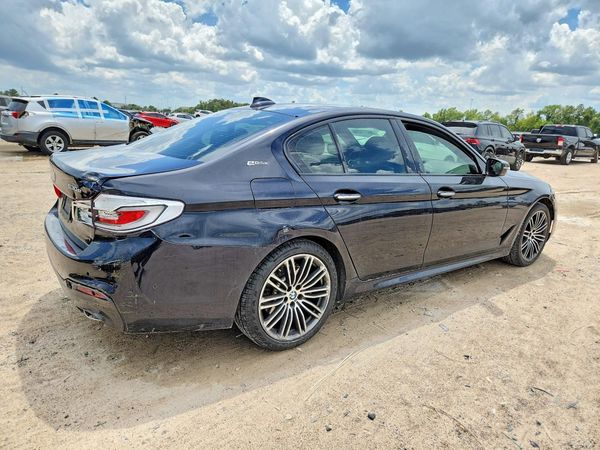 2018 BMW 530E