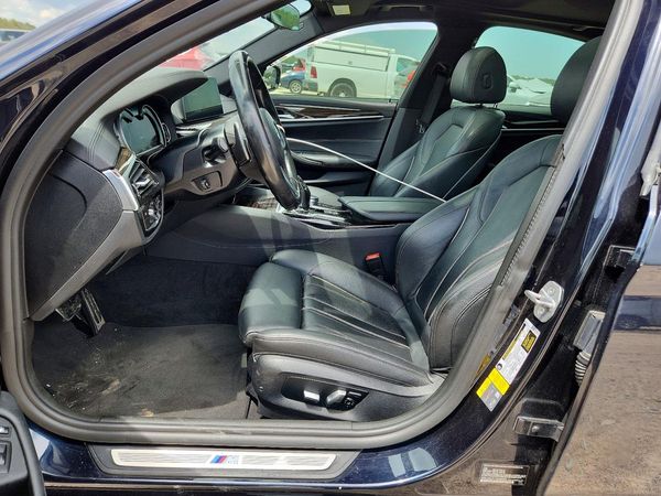 2018 BMW 530E