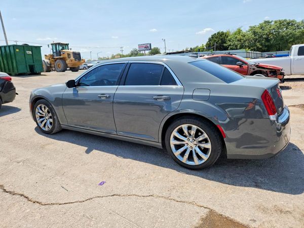 2017 CHRYSLER 300 Limited